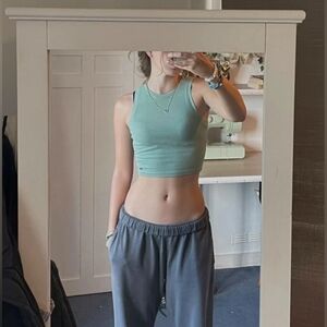 H&M green tank top, xs